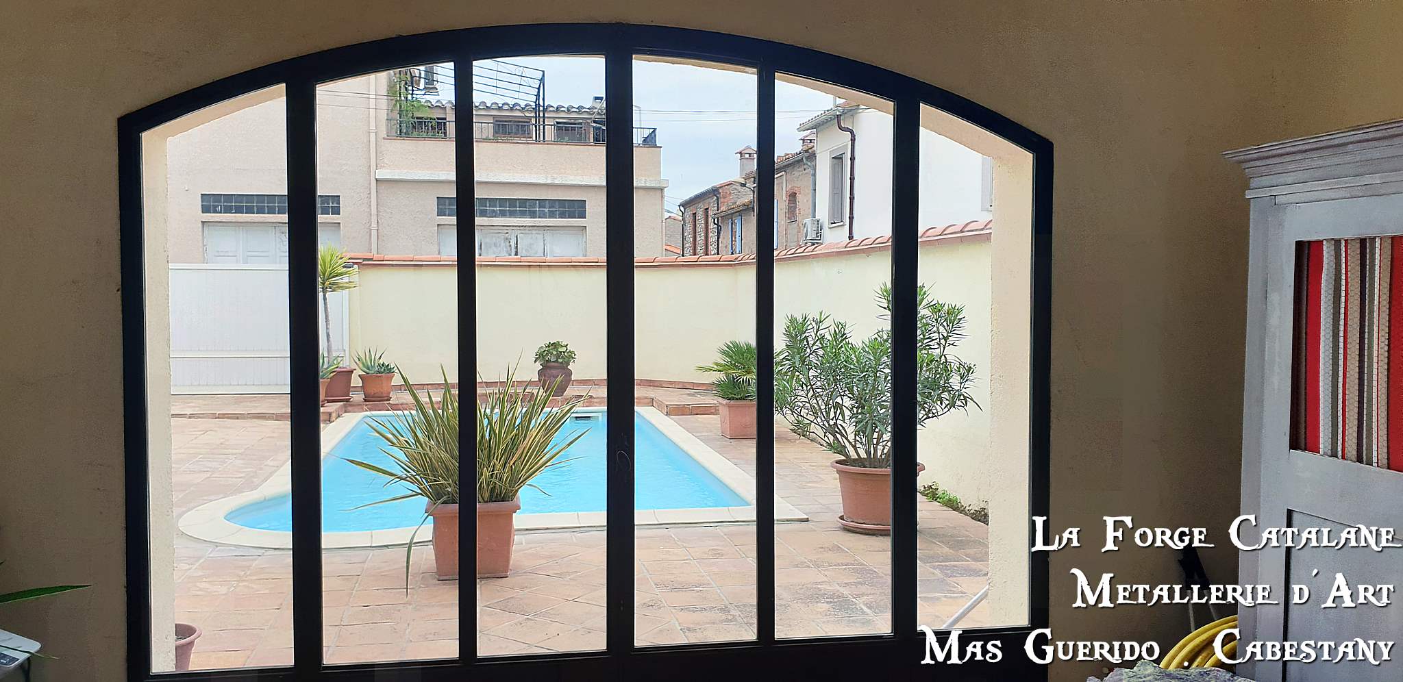 verriere cintree type ancien atelier forge catalane.jpg